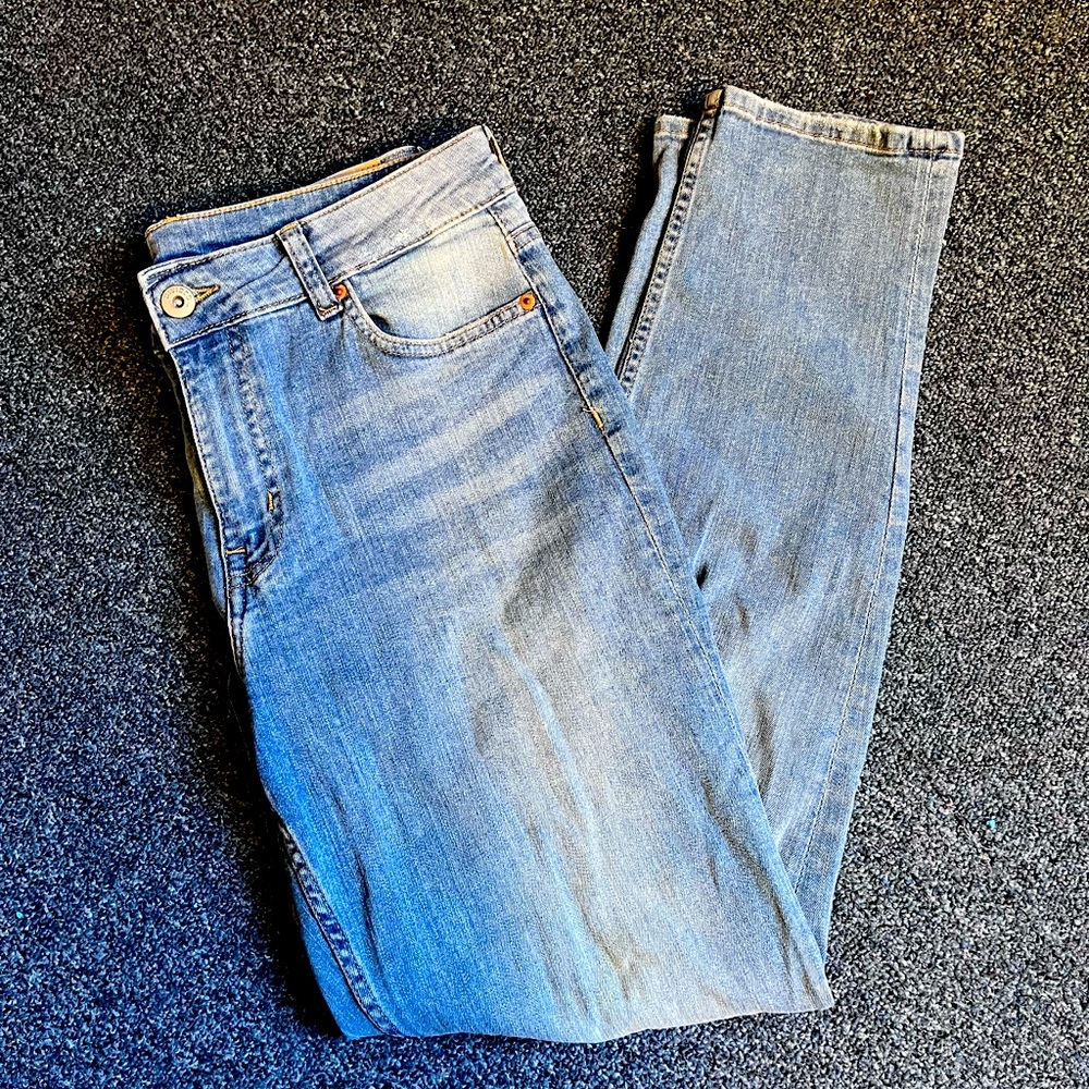 Women boyfriend ripped jeans H&M